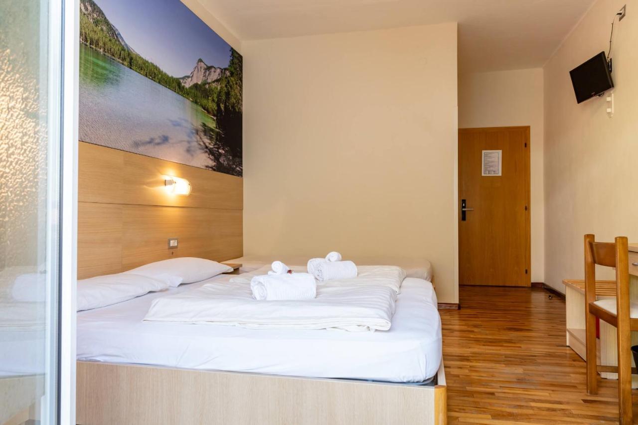 Hotel Lory - Molveno - Dolomiti Экстерьер фото